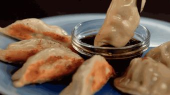穿越到美食届的十二星座丨水瓶座