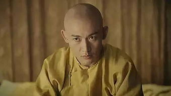史上最帅乾隆,毒舌十级鉴婊达人,演技炸裂,承包了全年的表情包聂远