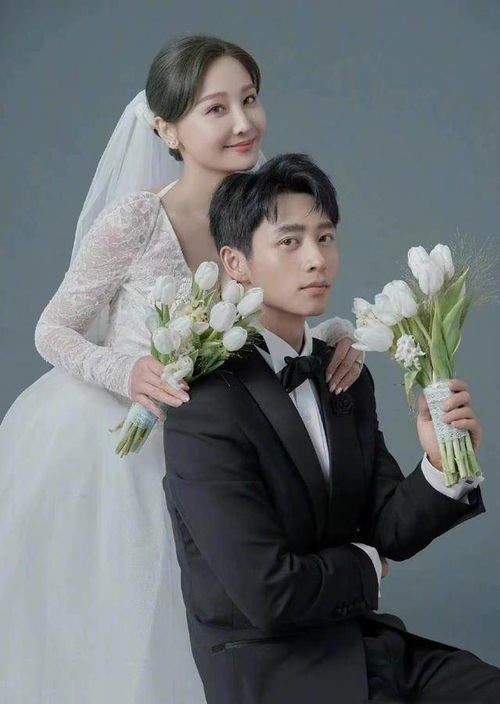 陈伟霆老婆表情包结婚照