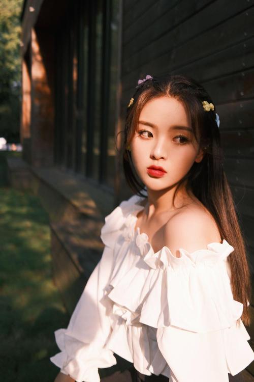 杨超越写真集
