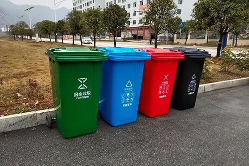广东拾荒大爷捡到8个茅台酒瓶,个个卖到高价,行家根本是捡漏啊