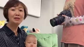 你家猪猪是怎么叫你起床的呢情侣日常表情包表情动图起床