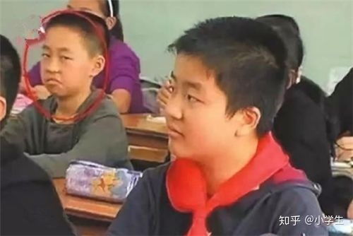 五道杠少年沦为路人甲不屑弟传入哈佛