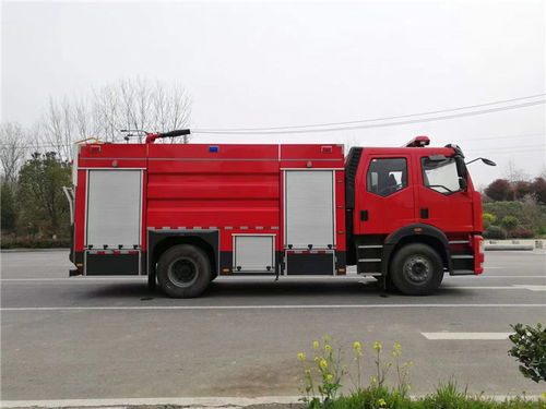国六一汽解放j6泡沫消防车