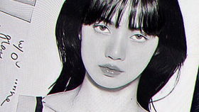 jennie金智妮又是为金总提包的一天blackpink