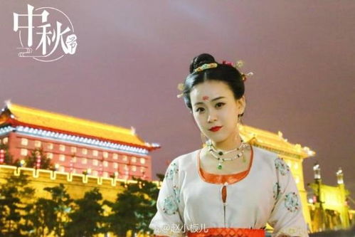 山东小美女身着汉服在西安旅游网友像仙女下凡一般