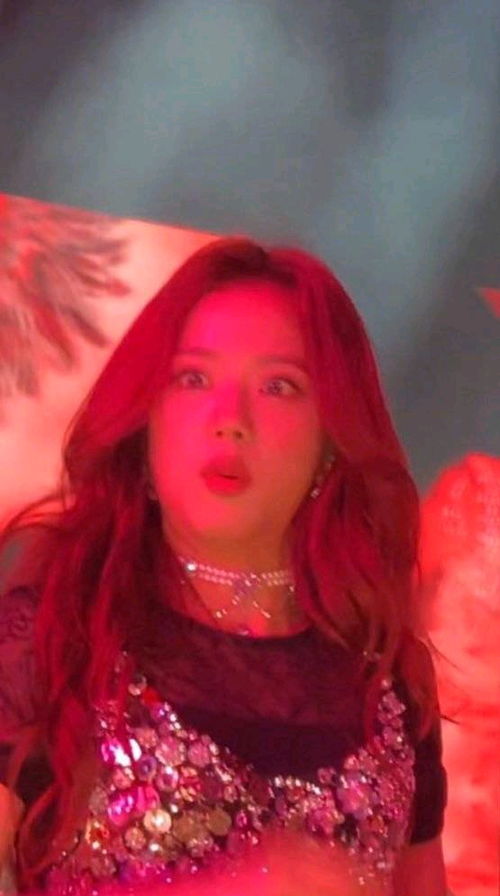 热帖惊出表情包以为jennie犯小迷糊转错方向而惊讶的blackpink成员们