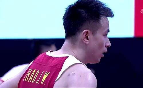 6657中国男篮开门红,末节被轰100,杜锋淡定的表情逐渐消失