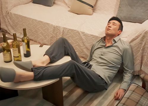 笑死继葛优躺出圈后,于和伟也要被段子手玩坏了