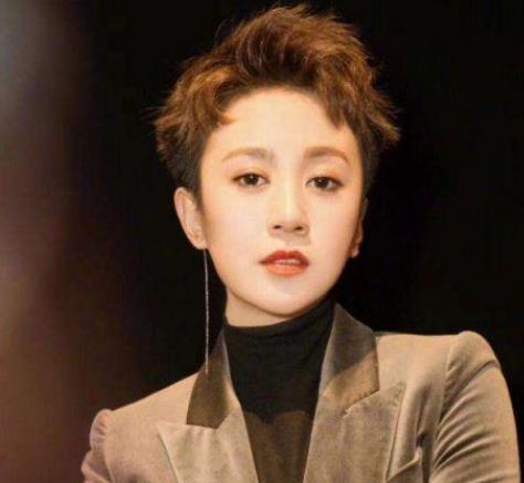 演什么像什么这句话送给马丽,她是当仁不让的