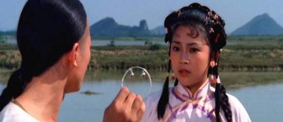 有种尴尬叫鲁豫问李连杰爷爷是谁,李连杰我敢说,你敢播吗
