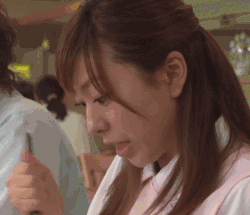 看电影表情包gif握手