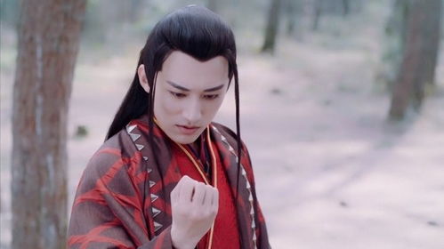 盘点10位古装剧红衣美男琉璃成毅妖化红衣帅炸,肖战红衣都仙气满满