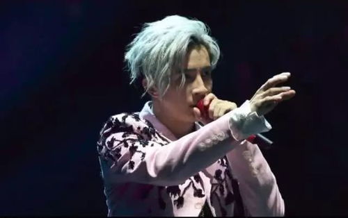 0宣传的薛之谦演唱会门票瞬间被抢光,网友这才是我大佬