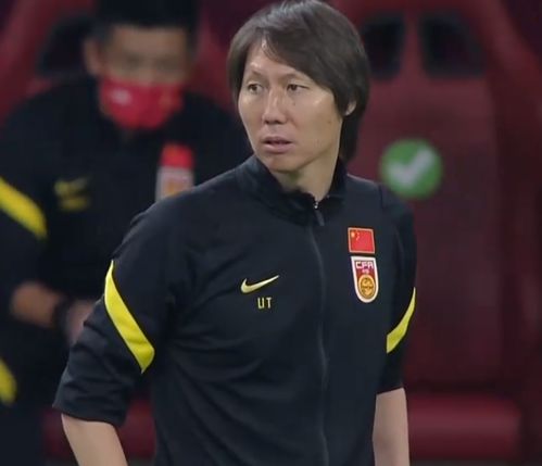 李铁吹刘海表情包