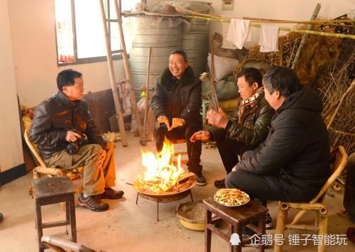 冷冬必备神器,比空调声音小,即开即热,还可以搬着走