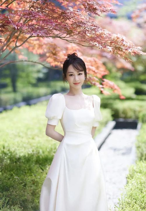 刘诗诗杨超越想要打造和她们一样的夏日清爽造型发型很关键