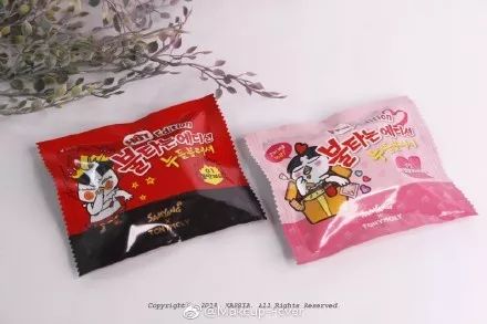 大白兔奶糖出唇膏老干妈卖卫衣这些品牌为了抢钱都疯了吧