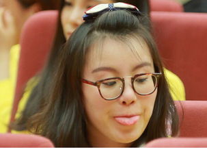 傅园慧频亮相荧屏洪荒少女再献表情包