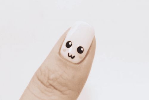 表情美甲怎么做
