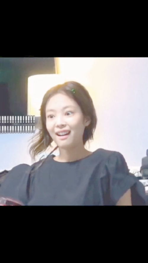 行走表情包jennie,毫无偶像包袱,私底下欢乐多多啊