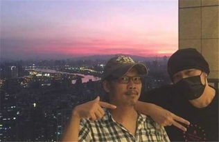 当过司机做过工人,却能捧红周杰伦,如今事业有成家庭和美