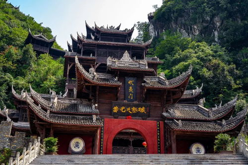 重庆最神秘的苗乡小城,私藏了众多山水秘境低调而惊艳