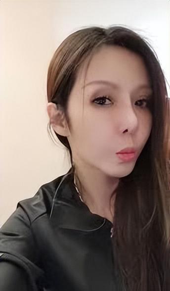 某传媒苏语棠,为父还债从事演员工作,月入10万但很痛苦