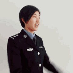 这组民警参演的表情包,到底是啥样