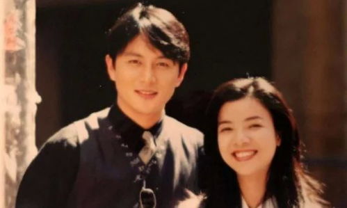 他比王宝强绿的彻底,被妻子骗光家产不说,6个孩子无一亲生
