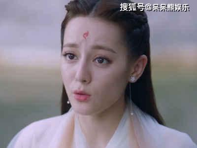 三生三世枕上书杨幂出场美爆了,一个动作一个表情满满的全是戏