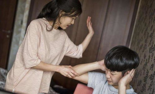 各国父母花式揍娃法,有种很残忍,孩子心理创伤半辈子难抹去