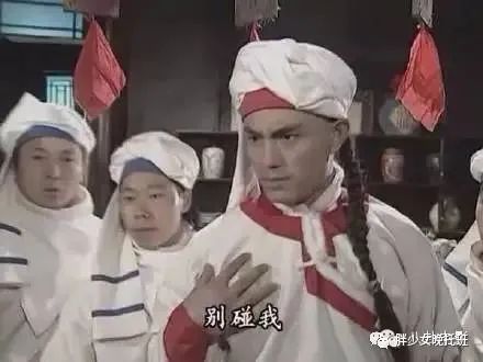 小学生报告中年人,最怕儿子写作文