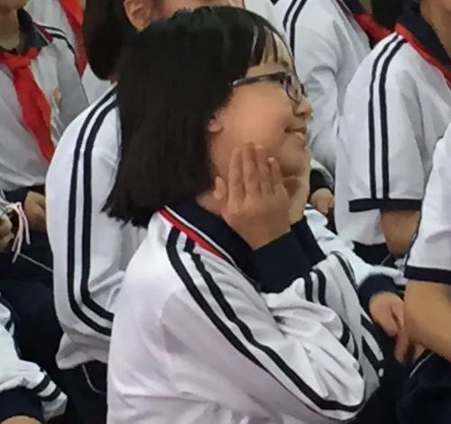 娃面对性问题时的表情包,完胜杜蕾斯广告内附生命诞生过程唯美视频,值得欣赏