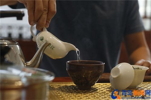 毯上看壁画喝茶侃历史快来崂山逛一个别样的博物展吧