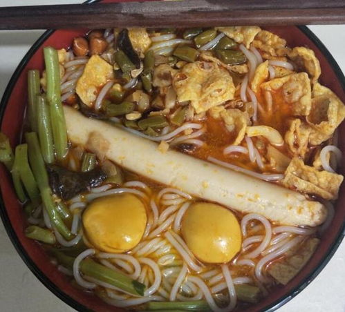 螺蛳粉的灵魂配菜大比拼,网友吃螺蛳粉,就应该配这些