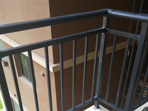 锌钢阳台护栏什么价格