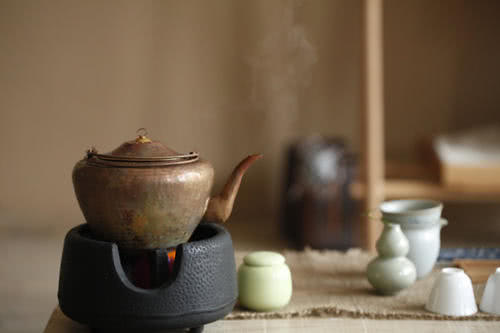 泡茶与煮茶,哪种方法喝茶更好