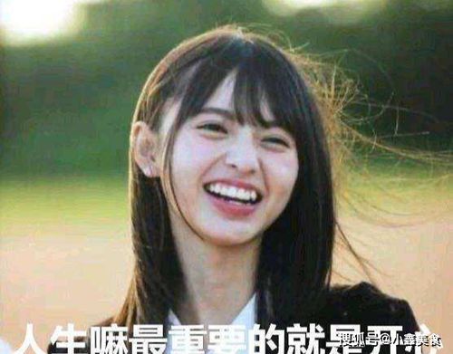 爆笑段子背着双肩包坐车,车上人挤人,包有下沉的感觉