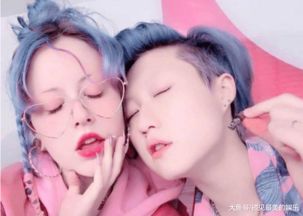 吴卓林婚后晒与妻子合照,表情严肃没戴婚戒