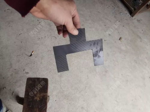 自制绑鱼钩神器