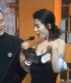 恶之花表情包图片刘涛