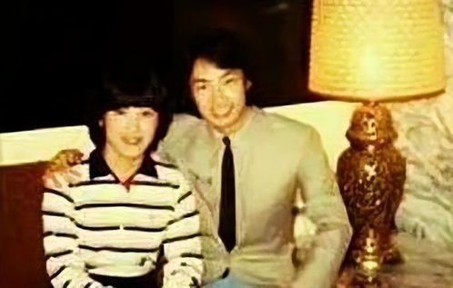 台媒曝费玉清病情恶化,昏迷半个月暴瘦24斤,私生子现身陪伴左右