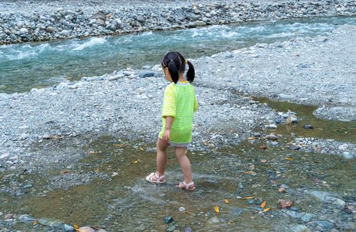 本地小姐姐带我们浪都江堰丨两天一夜的亲子游