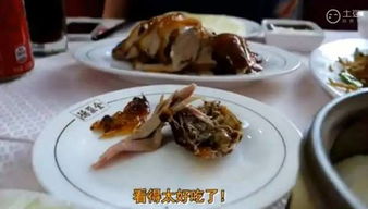 小笼包都不会吃英国记者扎爆小笼包,亚洲吃货怒批简直是亵渎