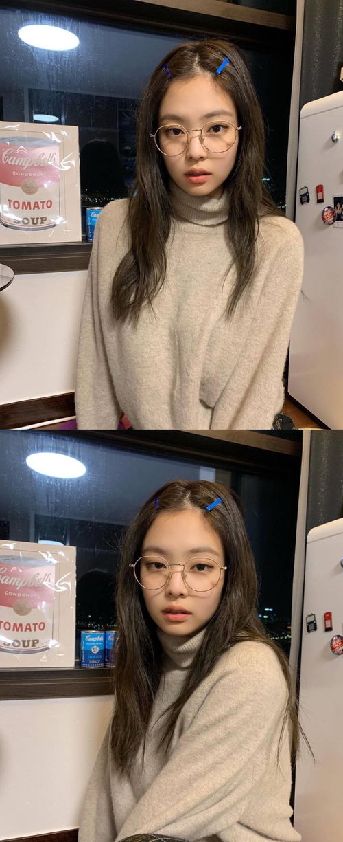 jennie奶茶私服超温柔,表情高冷玩儿换装游戏,猫系少女好软萌
