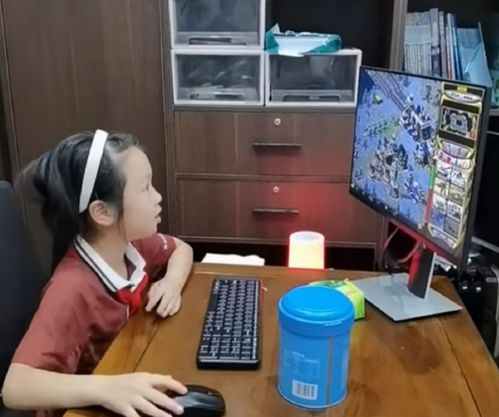 等着跪搓衣板吧,博士爸爸反向辅导孩子打游戏,妈妈表情亮了
