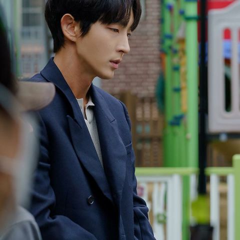 要韩国人不吃泡面也太难啦恶之花李准基已4年以上不吃淀粉都这样我还是胖了