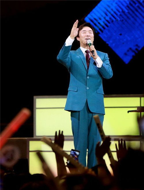 费玉清告别演唱会用段子博得观众喝彩,进军脱口秀是另一选择