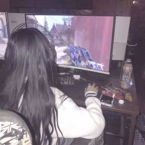 00后恋人专属甜腻情头,网友巧了,这不是我的头像吗